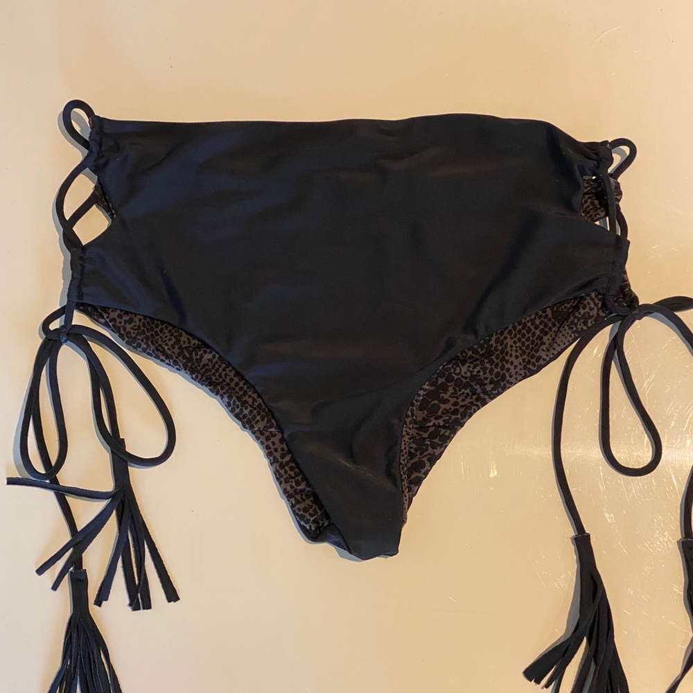 Acacia Bikini Bottoms Black Ties - Large